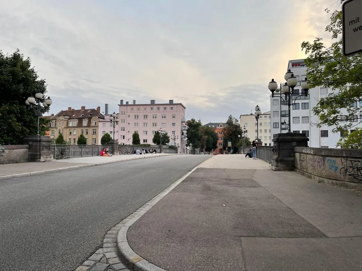 Apartment Am Roten Tor Augsburgo